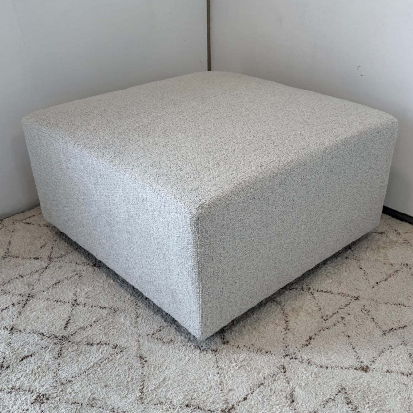 Sora ottoman - famous oat